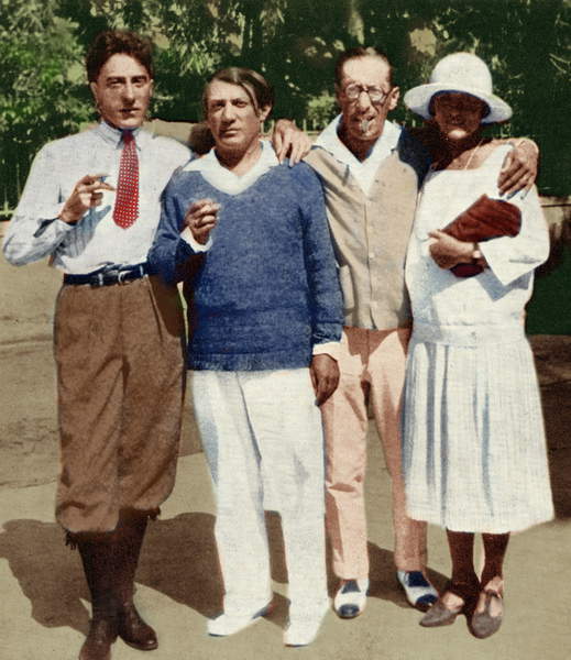 foto di Igor Stravinsky con Cocteau e Picasso in Antibes 1926 da sinistra a destra: Jean Cocteau, Pablo Picasso, Igor Stravinsky & Olga Picasso © Lebrecht Music Arts / Bridgeman Images