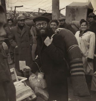Leaving the camp in Cyprus, 1949 Yaakov (Jack) Rosner (1903-50) / The Israel Museum, Jerusalem, Israel