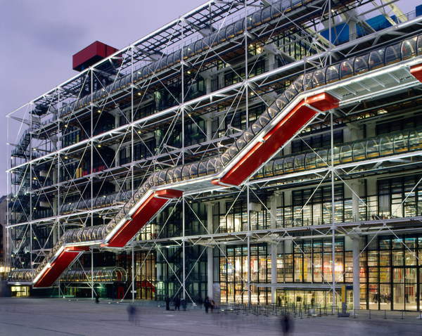 Il Centro Georges Pompidou, Place Georges Pompidou, Paris 75004. Architettura di Renzo Piano e Richard Rogers. Foto scattata il 10/01/00  © Michel Denance/Artedia / Bridgeman Images